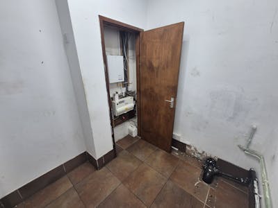 4 Commercial Union House, Bolton, Retail To Let - 20251210_122243.jpg