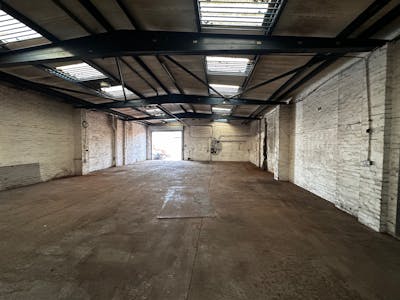 Eagle Trading Estate, Unit 5, Halesowen, Trade Counter / Warehouse To Let - p3.jpg