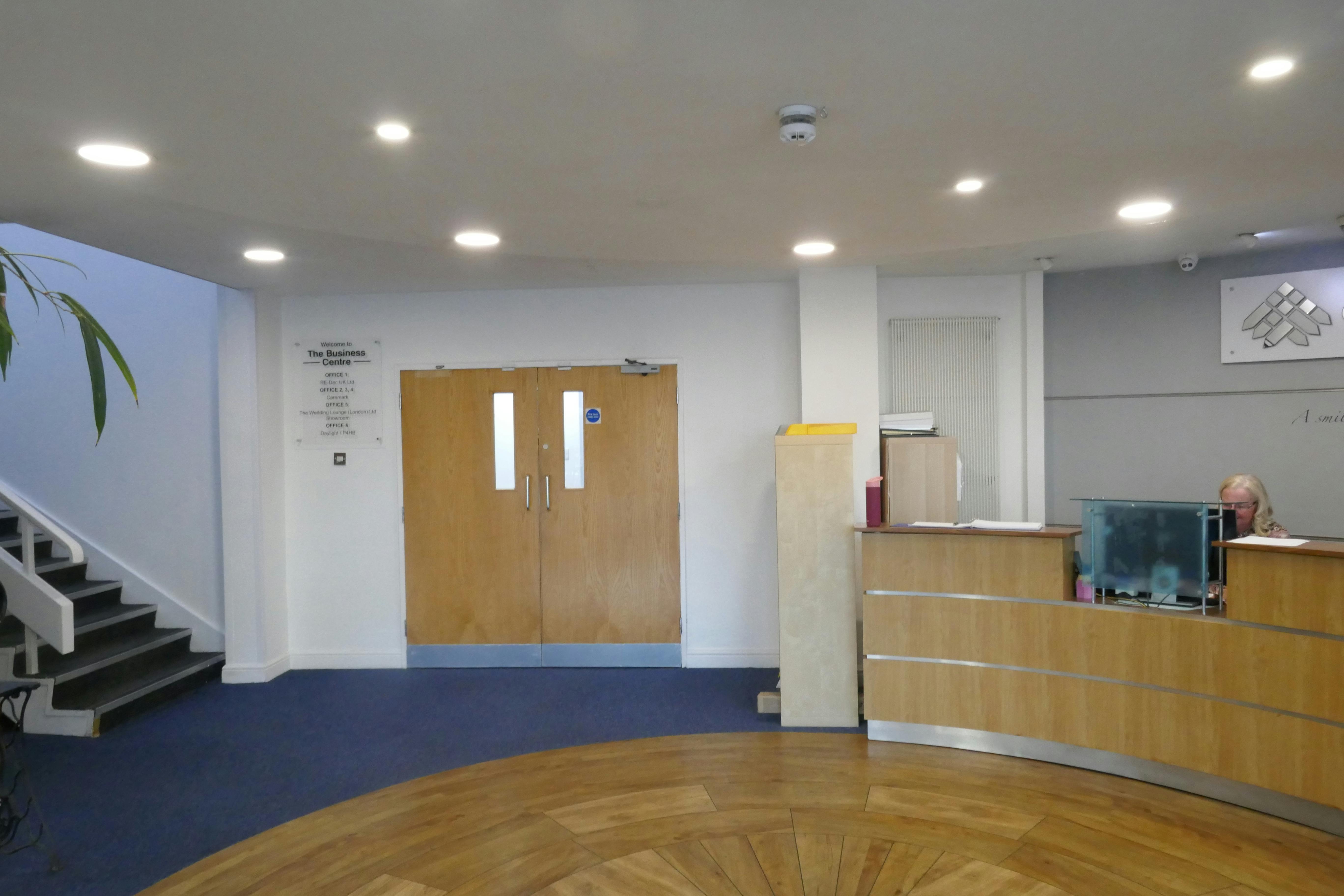 Circle Line House, Harlow, Offices To Let - P1060347.JPG