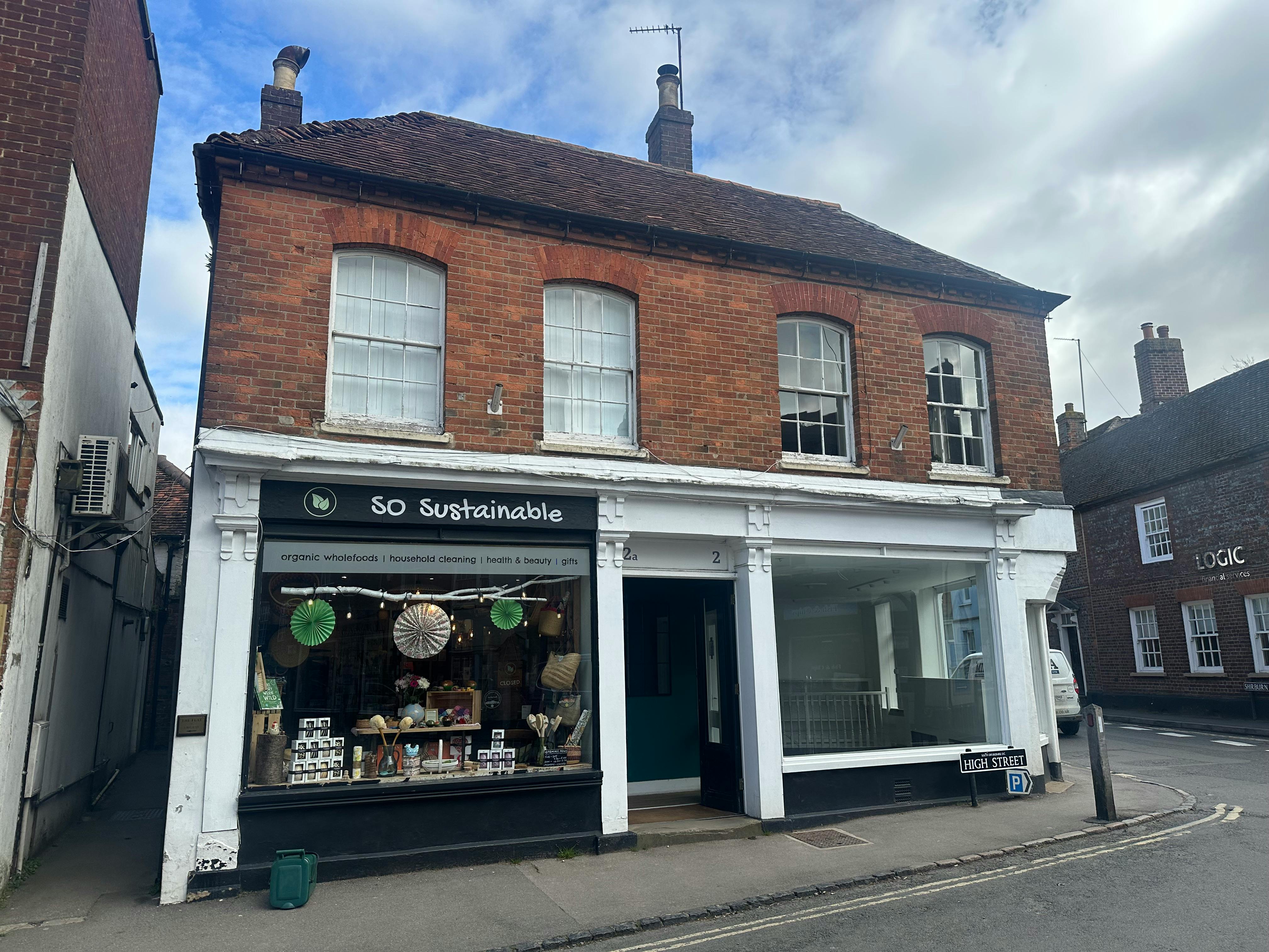 2 High Street, Watlington, Other / Retail For Sale - IMG_4912.jpeg