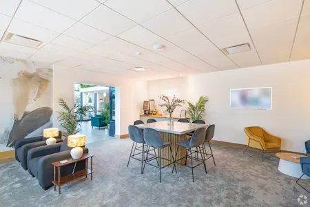 Element, Leeds, Office To Let - Element - Business Lounge.jpg