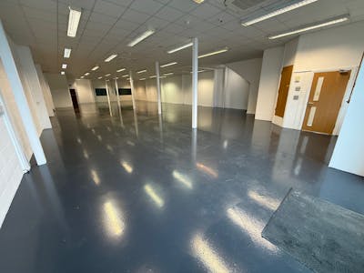 Unit 10 Capital Business Park, Borehamwood, Light Industrial / Office / Trade Counter / Warehouse To Let - 1.jpg