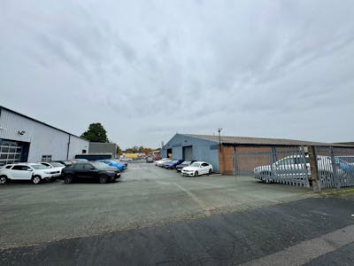 48-52 Ennerdale Road, Shrewsbury, Showroom To Let - 7.jpg