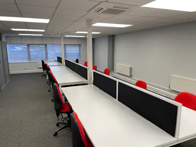 3 Brittingham House, Orchard Street,, Crawley, Office To Let - WEB IMG_8194 (1).jpg