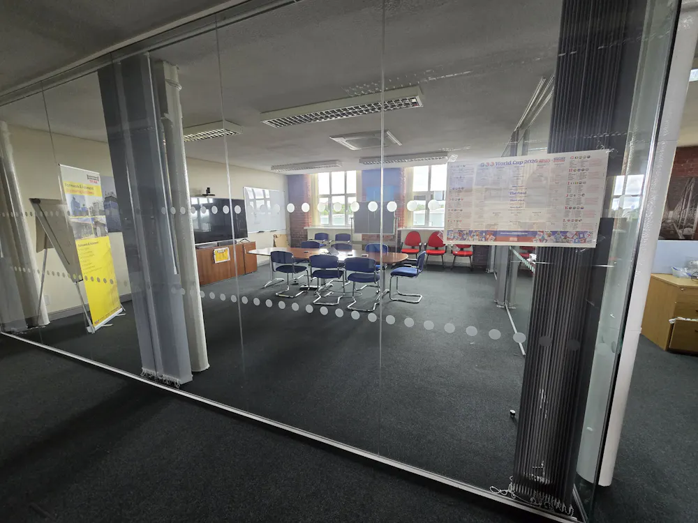 Hollinwood Business Centre - Office/Meeting Room