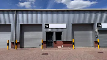 17 Hillside Road, Bury St. Edmunds, Industrial To Let - Unit 17 Web photos.jpg