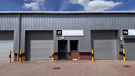17 Hillside Road, Bury St. Edmunds, Industrial/Logistics To Let - Unit 17 Web photos.jpg