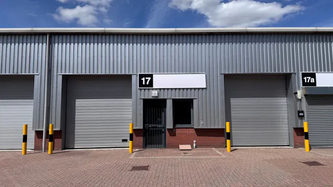 17 Hillside Road, Bury St. Edmunds, Industrial To Let - Unit 17 Web photos.jpg