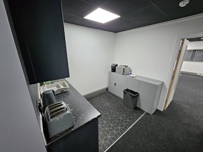 Unit 1-2, James Street, Manchester, Leisure / Office To Let - 20260116_131407.jpg