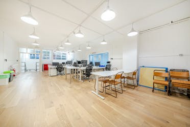 Unit 7 The Hangar, London, Offices To Let - 1370800768f9ef3880c70.jpg - More details and enquiries about this property