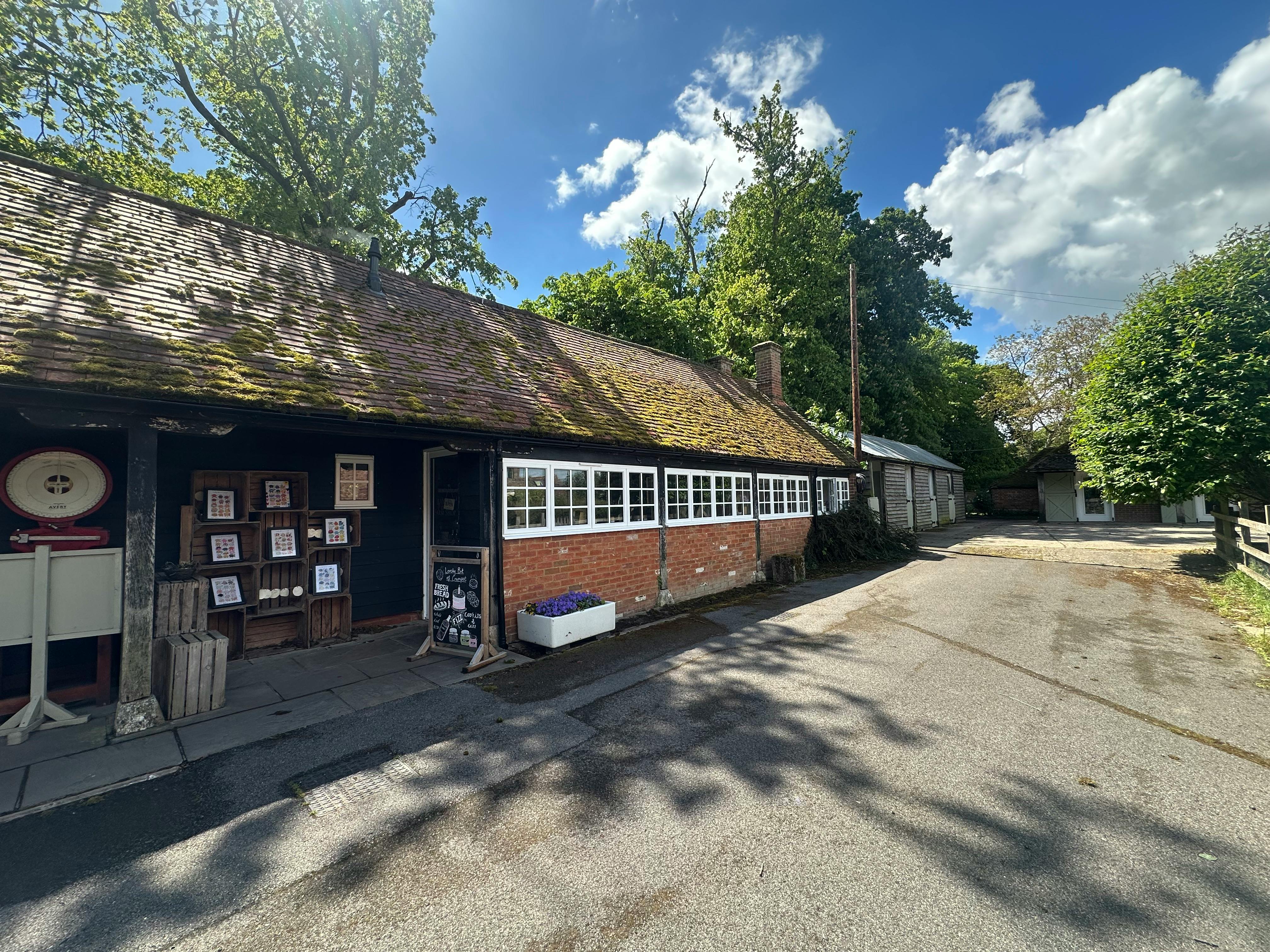 The Bakery, The Stables, Long Crendon Manor, Long Crendon, Retail To Let - IMG_5229.jpeg