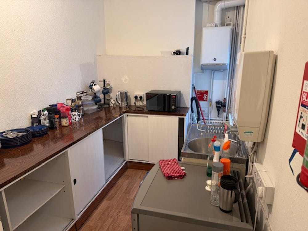 1st Floor, 392 Richmond Road - image0.jpeg