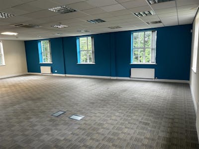 1 Paper Mill Drive, Redditch, Office To Let / For Sale - B6yR7Izhckeio7wcoO_5jw.jpg