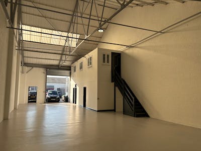 Unit 3A, Gulf Works, Cardiff, Industrial To Let - 3a Gulf 08.jpg