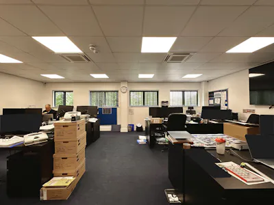 4 Imperial Court, Luton, Office To Let - 20260617_091553938_iOS.jpg