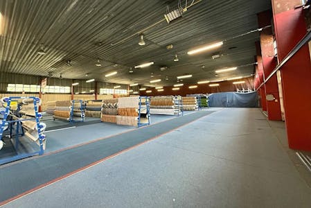 Skladový areál Vídeňská, Vídeňská 2, Praha 4, Industrial / Industrial/Logistics / Industrial Park / Open Storage / Trade Counter / Warehouse To Let - Sklad Praha Krč Vídeňská Pronájem