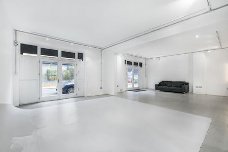 18 Waterson Street, London, Office / Showroom To Let - 18_35543.jpg