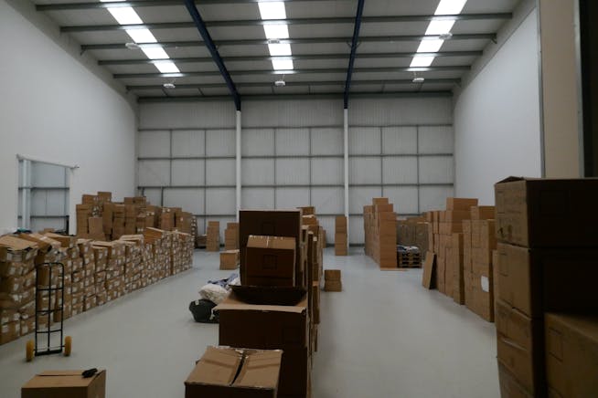 16 Harlow Mill, Harlow, Industrial To Let - P1060639.JPG