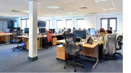 The Filberts, Reading, Office To Let - Internal 2.jpg