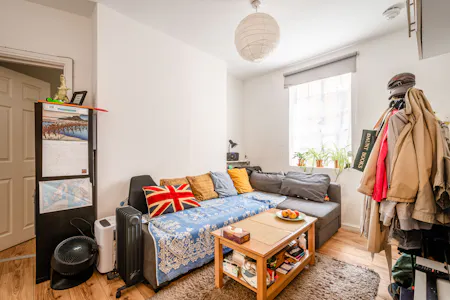 Flat 3 Victoria Chambers - Luke Street, London, Residential For Sale - Victoria Chambers F3 - Low Res 2.jpg