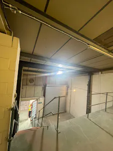 Unit 6, Hayes, Industrial To Let - 20260817_162726000_iOS.jpg
