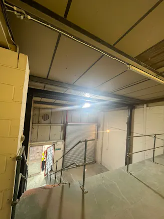 Unit 6, Hayes, Industrial To Let - 20260817_162726000_iOS.jpg