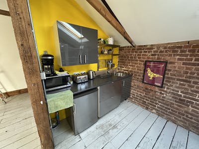 2nd Floor, The Old Grain Store, 127 Gloucester Road, Brighton, Office To Let - IMG_2942.jpg