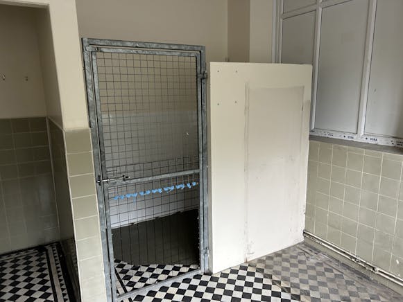 Weighbridge House, Kemys Way, Swansea, Offices To Let - IMG_0899.jpg