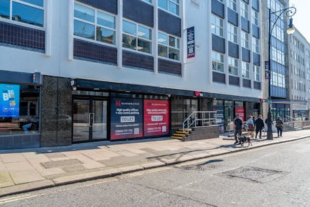 Ground Floor, 96-99 Queens Road, Brighton, Retail To Let - DSC08627.jpg