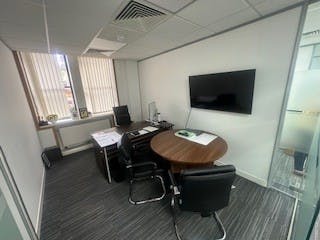 21 Perrymount Road - Int5.jpg