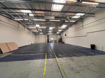 Unit 1, Howard Industrial Estate, Chilton Road, Chesham, Industrial To Let - WhatsApp Image 20250616 at 173015_a75692be.jpg