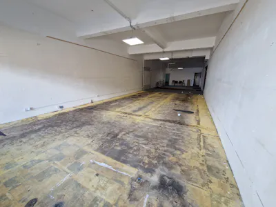 Unit 9, Greywell Shopping Centre, Havant, Retail To Let - 20260513_145119.jpg