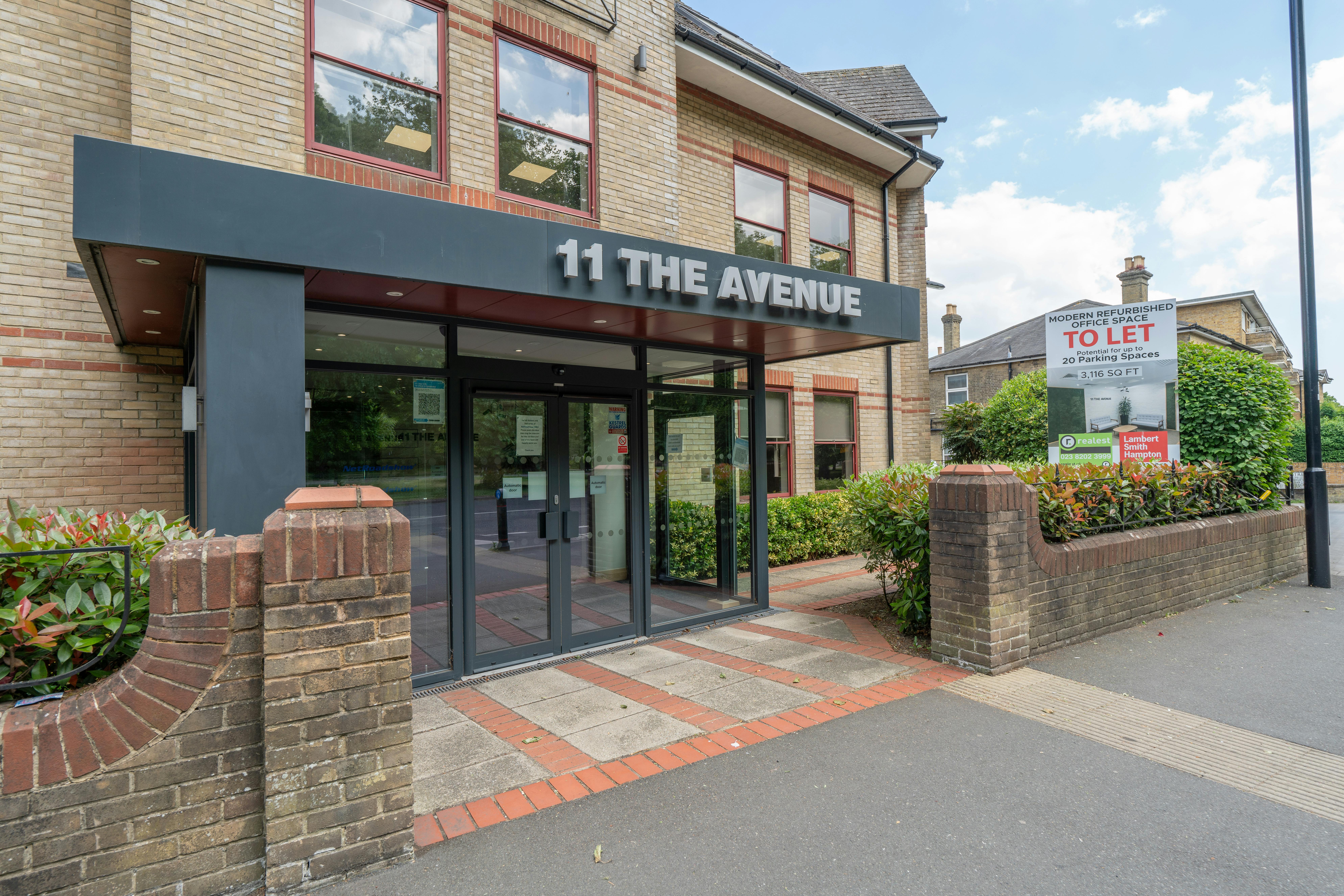 Office in Southampton - photo 2