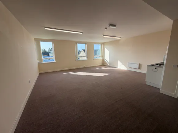 Unit 21G, Perth Airfield, Perth, Offices To Let - IMG_7220.JPG