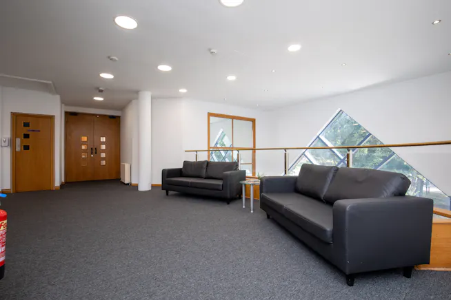 Alexandra Gate Business Centre, Cardiff, Offices To Let - First Floor Reception Area.jpg