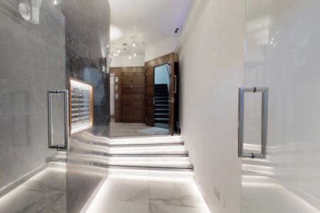 91 Jermyn Street, London, Office To Let - 4HdF277Ydzi - Reception Entrance.jpg