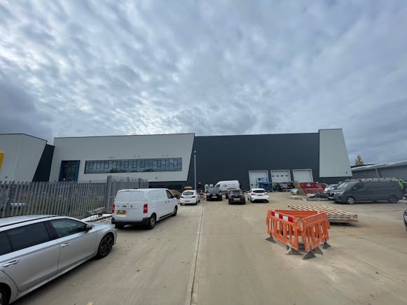 INTER, Tewin Road, Welwyn Garden City, Hertfordshire, Warehouse & Industrial To Let - IMG_2313.jpeg