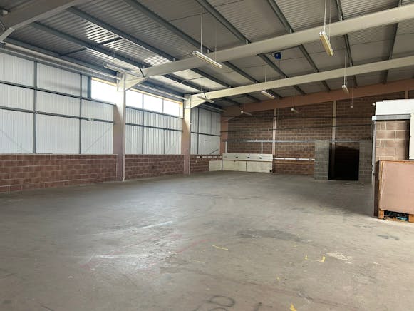 Unit 2, Newport, Industrial To Let - Internal4.jpg