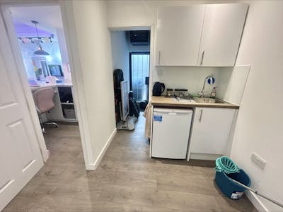 4 Eleanors Cross, Dunstable, Retail / Retail - In Town / Shopping Centre / Wellbeing To Let - processed788C7F8883A34F809F98A0D49C7017E7.jpeg