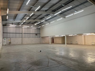 Unit 3, Cyril Richings Business Centre, Shoreham, Industrial / Warehouse To Let - p5.jpg