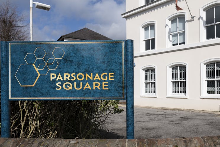 Parsonage Square, Dorking, Offices To Let - IW210323AB047.jpg