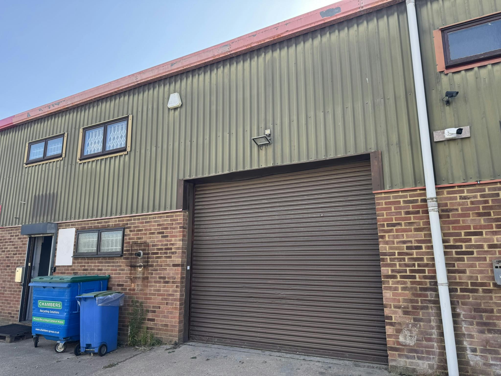 Unit 5B Manor Way, Woking, Industrial / Warehouse To Let - IMG_4790.JPEG