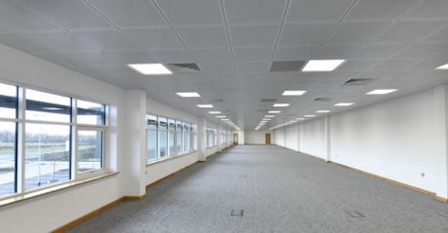 Unit 12 Newtons Court, Dartford, Industrial To Let - Dartford  12 Newtons Court office.JPG