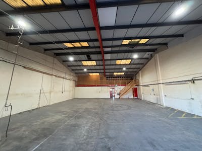 Unit 43, Llantarnam Industrial Park, Cwmbran, Industrial To Let - IMG_8139.jpeg