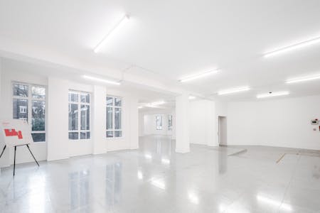 22 Upper Woburn Place, London, Office To Let - Upper Woburn Pl 22  Low Res 8.jpg