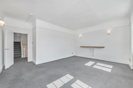 Finborough Road, London, Maisonette To Let - Reception Room