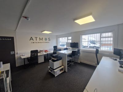 Unit 6A, Stockport, Industrial/Logistics / Office To Let - 20250610_123054.jpg