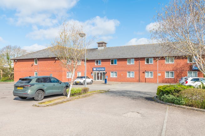 Travelodge, Roundswell Services, Barnstaple, Investment For Sale - Travelodge, Roundswell Services, Barnstaple-5.jpg