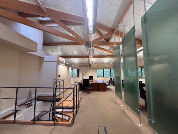 6 The Sanctuary, Ham Green, Office For Sale - IMG_9151.jpeg