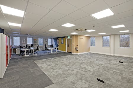 Springwood House, Leeds To Let - IMG_4086.jpg